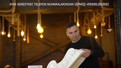 Payanda modelinin kabartmalı yüzeyi yakın planda inceleniyor