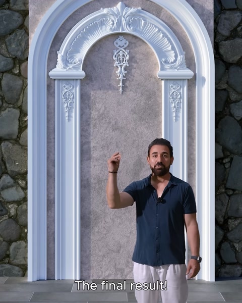 Kapi cevresine uygulanmis bitmis poliuretan kemer sove tasarimi