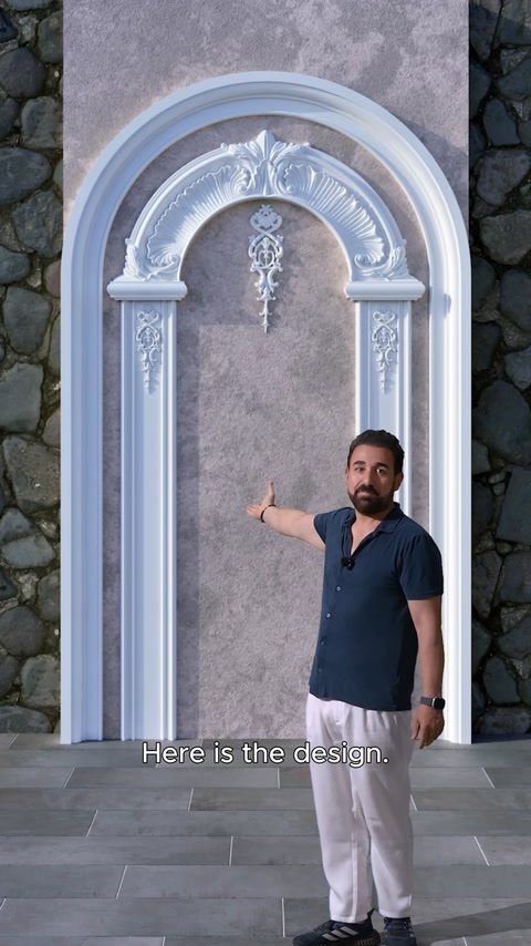 Kemer, söve ve pilasterlerden oluşan tamamlanmış duvar dekorasyonu