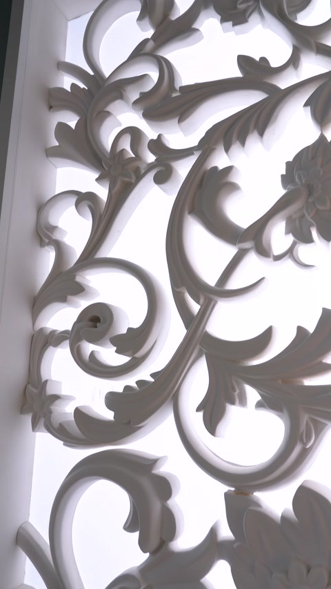 Pleksi Aydınlatmalı Desenli Panellerle Mekan Dekorasyonu