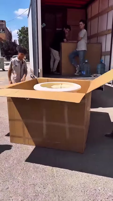 Görkemli Villa Girişleri İçin Poliüretan Sütun Başlığı