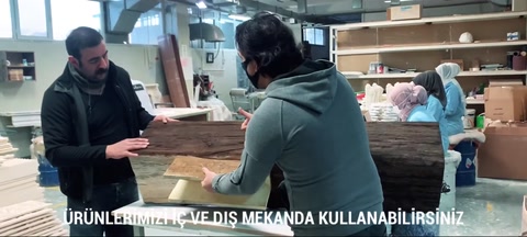 Atölyede kiriş ürünü masada yakından inceleniyor