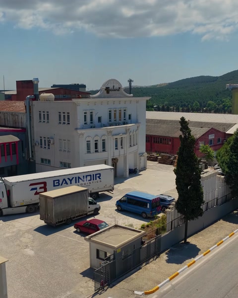 Polure güvencesiyle dünyanın her yerine poliüretan imalat kalitemizi taşıyoruz. — 0:17