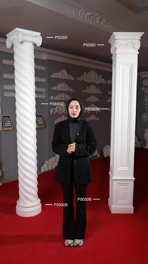 Burgu formlu sütun ile kare kesitli klasik model birlikte görülüyor.