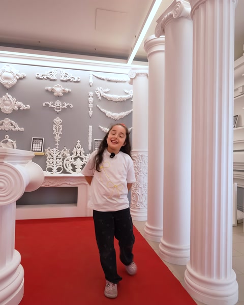 Minik Mimarımız Amine Sara ile Polure Showroom Turu