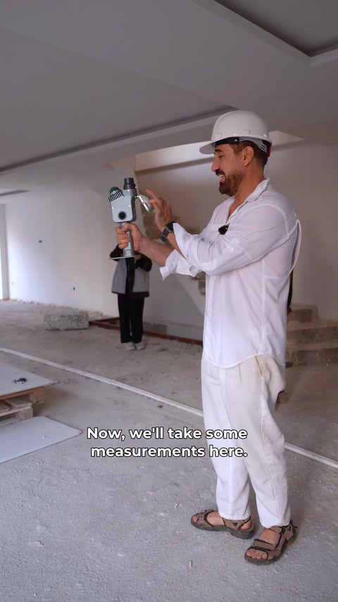 Cephe boşlukları elde taşınan tarayıcıyla içeriden kaydediliyor