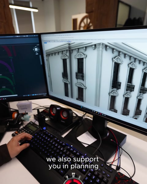 Bilgisayar ekranlarinda bina cephesinin 3D render calismasi yapiliyor
